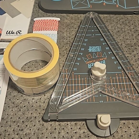 WER punch board party collection like new - Picture 3 of 7